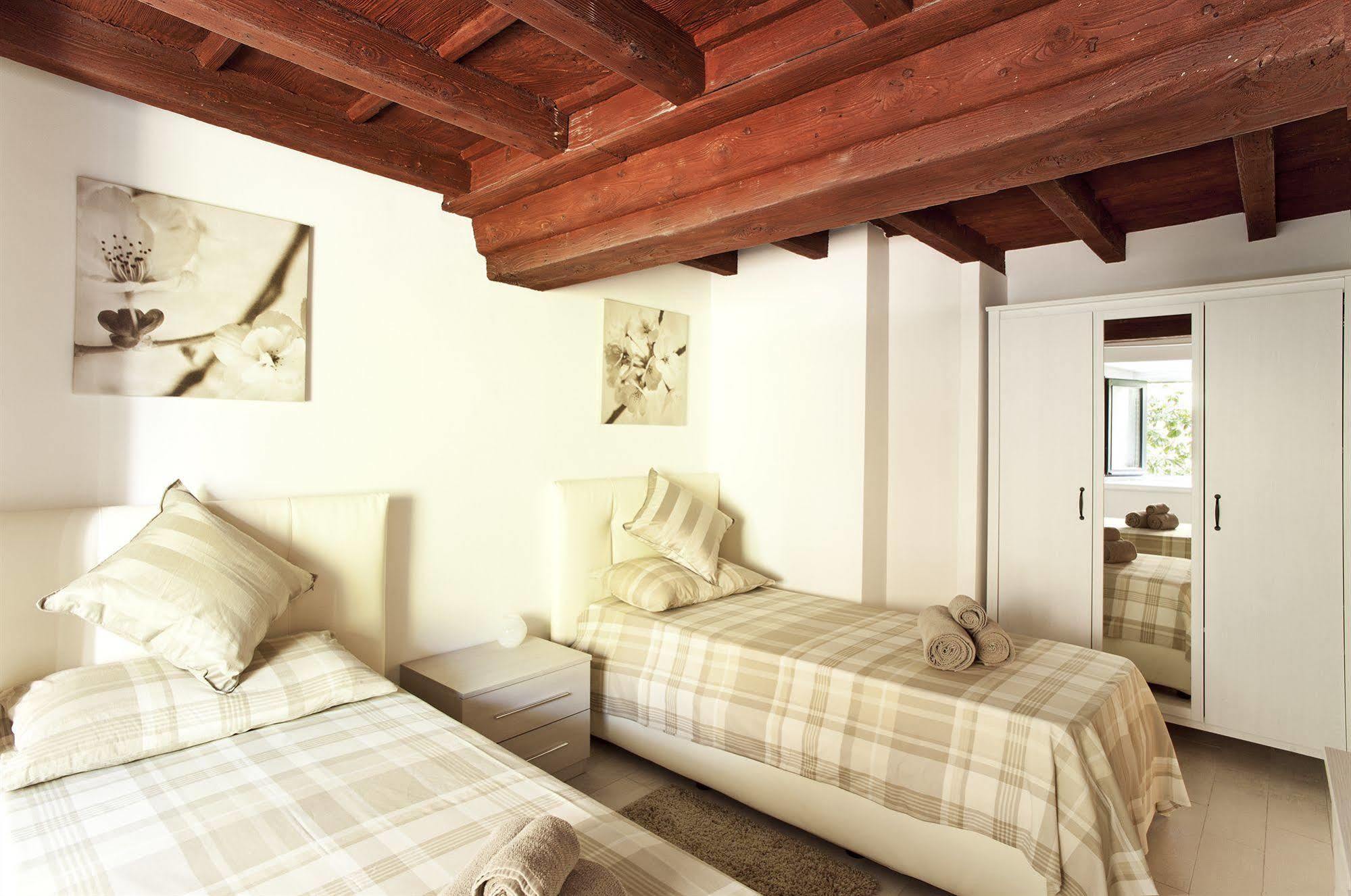 Apartament Italianway-Borgospesso Mediolan Zewnętrze zdjęcie
